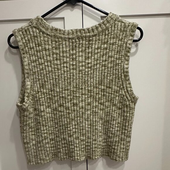 Women's Emory Park Knit Vest, Sweater, V--Neck, Med, 3 Button Front - Picture 7 of 8